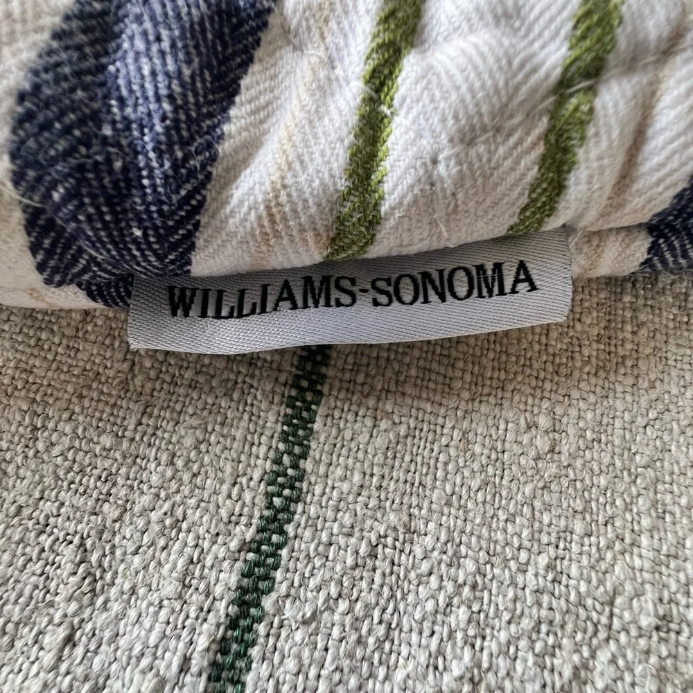 Williams Sonoma Navy and Green Striped Kitchen Set​